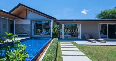 Villa 4 bedrooms with 
rent in Phuket, Thailand