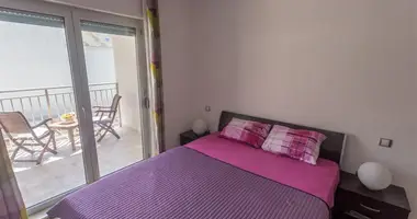 Apartamento en Dobrota, Montenegro