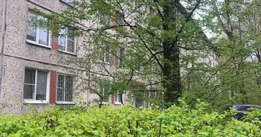 Appartement 3 chambres dans Kolpino, Russie