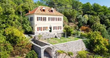 7 room house in Kotor, Montenegro
