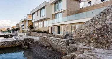 Villa 6 Zimmer mit Möbliert, mit Klimaanlage, mit Meerblick in Tivat, Montenegro