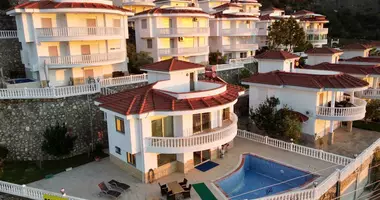 Villa 4 chambres avec Vue sur la mer, avec Piscine, avec Sécurité dans Alanya, Turquie
