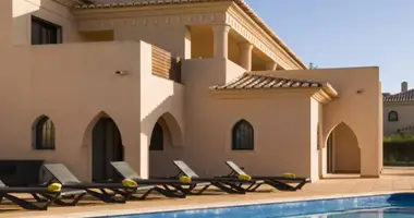 Villa 5 bedrooms in Faro, Portugal