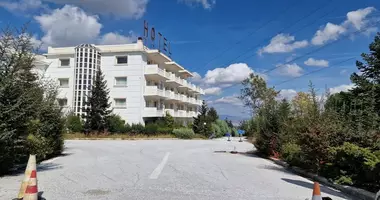 Hotel 4 390 m² in Neochorouda, Greece