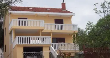 Dom 5 pokojów w Podgorica, Czarnogóra