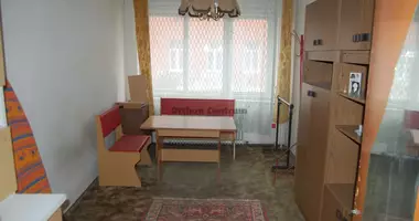 8 room house in Szombathelyi jaras, Hungary