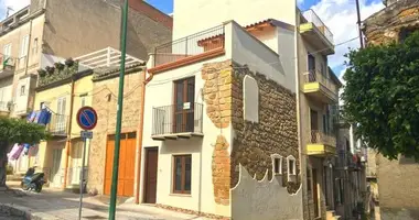 2 bedroom house in Cianciana, Italy