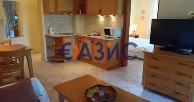 Квартира 3 спальни в Chernomorets, Болгария