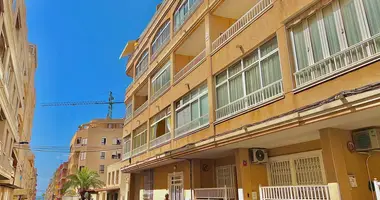 2 bedroom apartment in Torrevieja, Spain