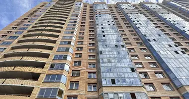 Apartamento 2 habitaciones en Murino, Rusia