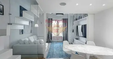 Apartamento 3 habitaciones en Milán, Italia