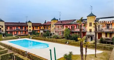 Wohnung 3 zimmer in Desenzano del Garda, Italien