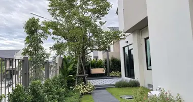 Villa 4 zimmer in Bang Lamung, Thailand