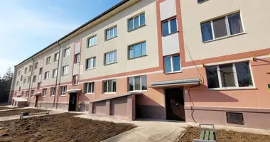 Apartamento 3 habitaciones en Navadvorski siel ski Saviet, Bielorrusia