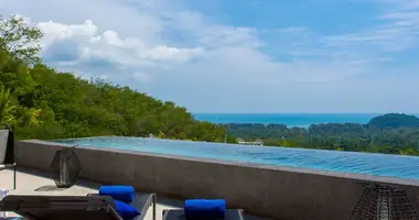 Villa 3 chambres avec Fenêtres double vitrage, avec Meublesd, avec Climatiseur dans Phuket, Thaïlande