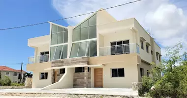 Dúplex 3 habitaciones en Bavaro, República Dominicana