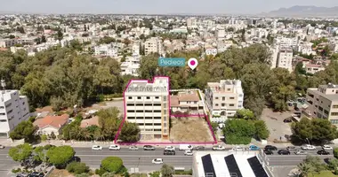 Коммерческое помещение 701 м² в Строволос, Кипр
