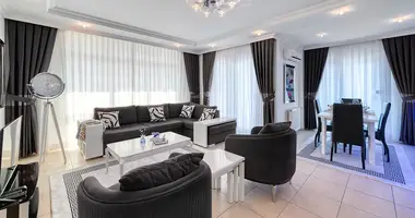 Penthouse 4 chambres avec Meublesd, avec Réfrigérateur, avec Cuisinière dans Alanya, Turquie