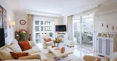 Wohnung 3 Zimmer in Alanya, Türkei