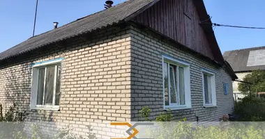 Wohnung 2 zimmer in Piatryski, Belarus