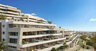 3 bedroom apartment in Estepona, Spain