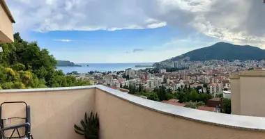 Apartamento 2 habitaciones en Budva, Montenegro