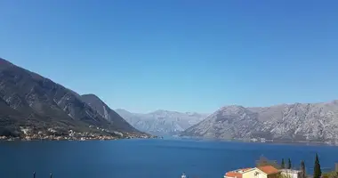 4 bedroom apartment in Dobrota, Montenegro