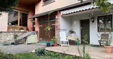 Casa 3 habitaciones en Tatabanyai jaras, Hungría