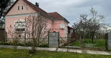 3 room house in Csokonyavisonta, Hungary
