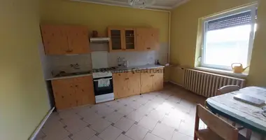 2 room house in Csevharaszt, Hungary