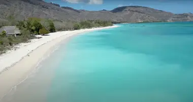 Villa 2 zimmer mit Klimaanlage, mit Meerblick, mit Terrasse in Sumbawa Barat, Indonesien