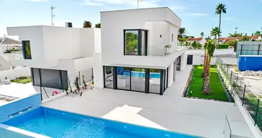 Bungalow 4 Zimmer mit Balkon, mit Klimaanlage, mit Parken in La Zenia, Spanien