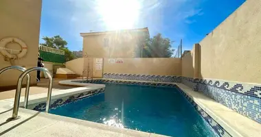 Bungalow 2 bedrooms in Torrevieja, Spain