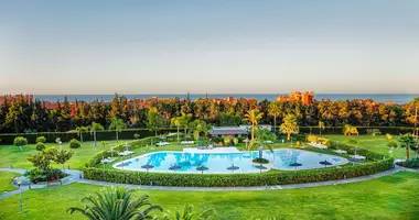 Mieszkanie 3 pokoi w Estepona, Hiszpania