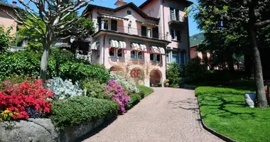 Villa 5 habitaciones en Cernobbio, Italia