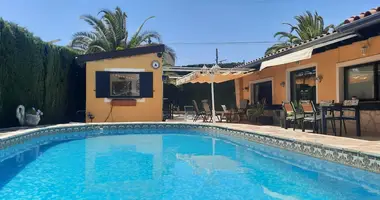 Haus 4 zimmer in l Alfas del Pi, Spanien