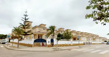 Casa 4 habitaciones en San Miguel de Salinas, España