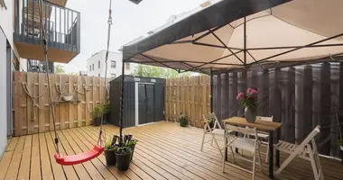 2 room apartment in Warsaw, Poland