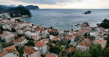 Plot of land in Petrovac, Montenegro