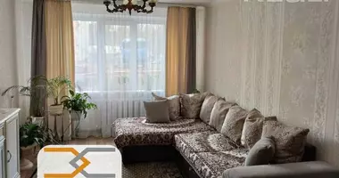 Apartamento 3 habitaciones en Fanipol, Bielorrusia