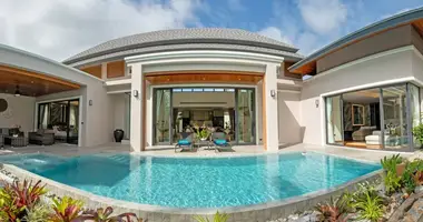 Villa 4 chambres avec Fenêtres double vitrage, avec Meublesd, avec Climatiseur dans Phuket, Thaïlande