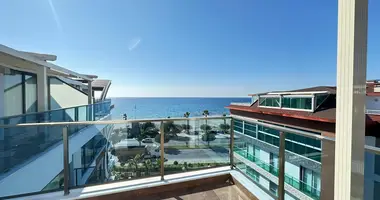 2 bedroom apartment in Alanya, Turkey