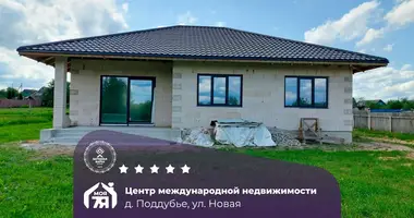 Dom wolnostojący w Zodzinski sielski Saviet, Białoruś