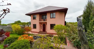8 bedroom House in Haradzishcha, Belarus