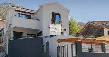 Casa 2 habitaciones en Kotor, Montenegro