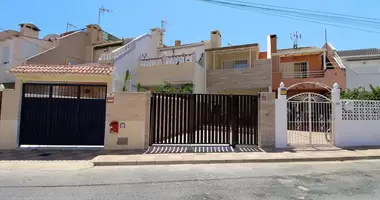 Haus 3 Zimmer in Torrevieja, Spanien