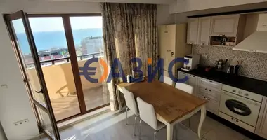 Квартира 3 комнаты в Святой Влас, Болгария