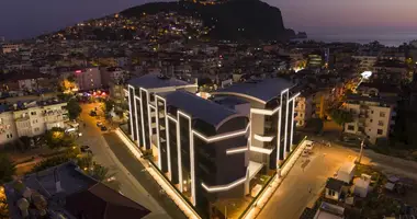 Reihenhaus 3 zimmer mit Schwimmbad, mit Fitnessstudio, mit Kinderspielplatz in Alanya, Türkei