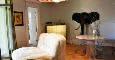 Wohnung 4 Schlafzimmer in Riga, Lettland