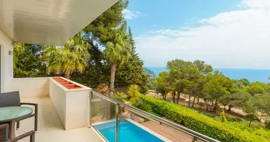 4 bedroom house in Blanes, Spain